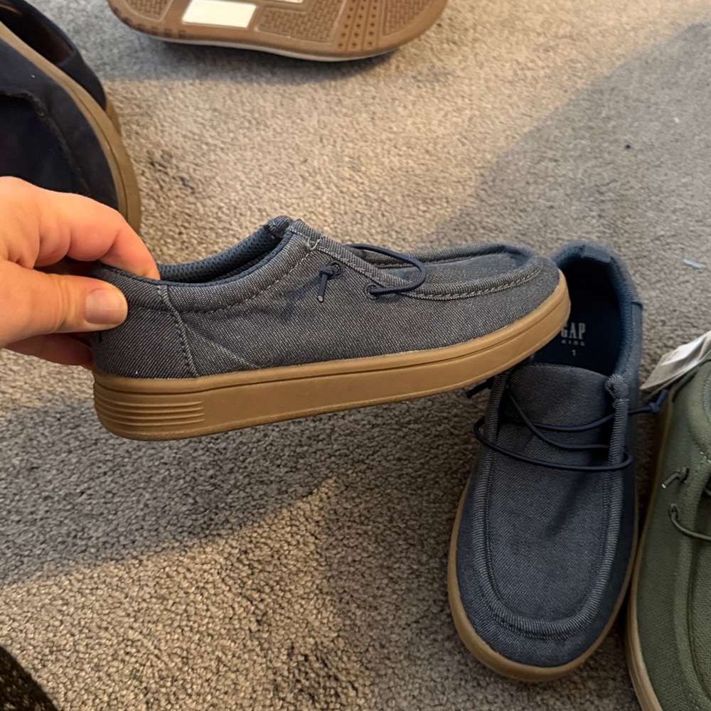GAP Canvas Loafers in Navy and Olive NEW - Picture 5 of 6